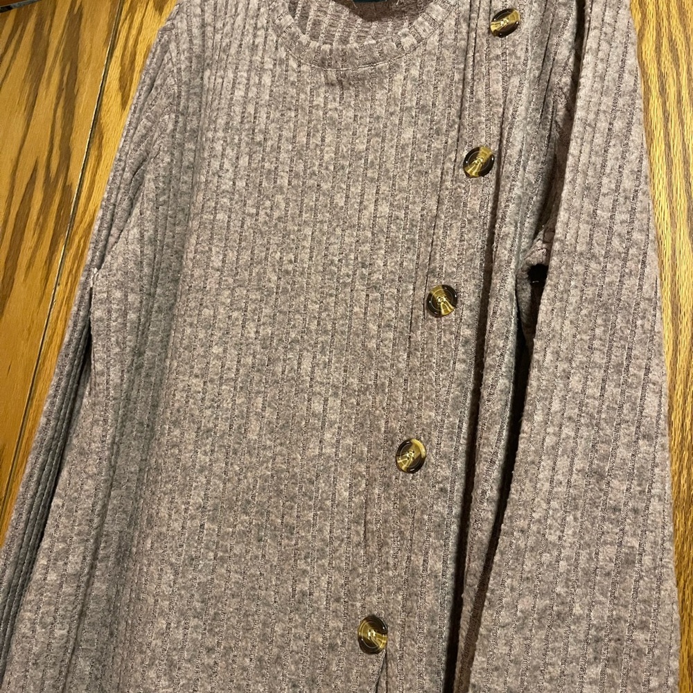 Women's Ribbed Button-Accent Sweater - Picture 2 of 3
